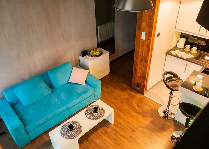 Neoteric Apartment